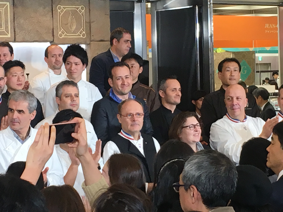 開発者であるチョコレートソムリエ小野がサロンドショコラの前夜祭にて登壇しました Campfire キャンプファイヤー