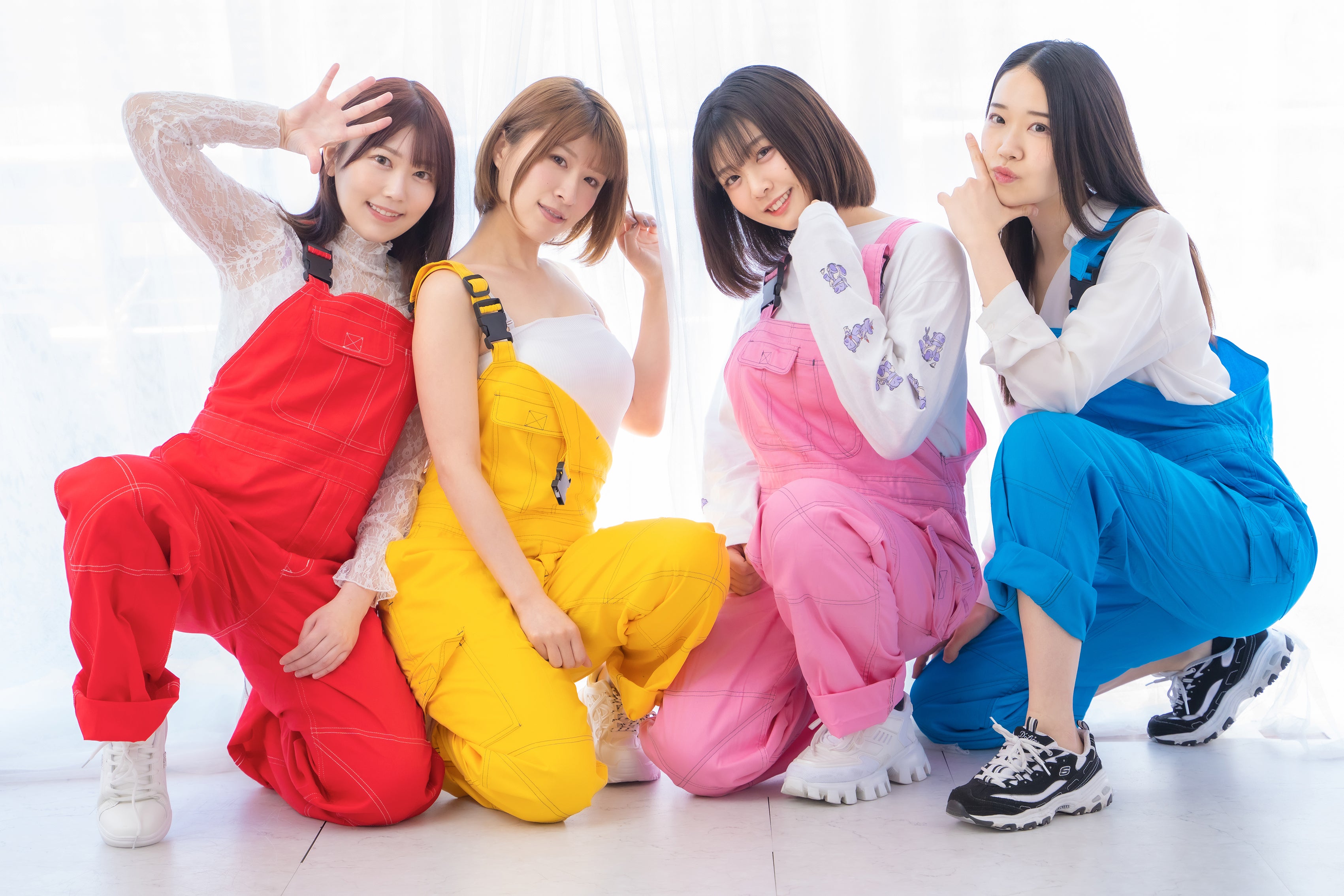 りい様リクエスト名古屋限定ましかくフォト２枚　匿名配送 2/7名古屋】#らびゅらびゅりぶーと TikTok撮影会ツアー♡ | TicketDive