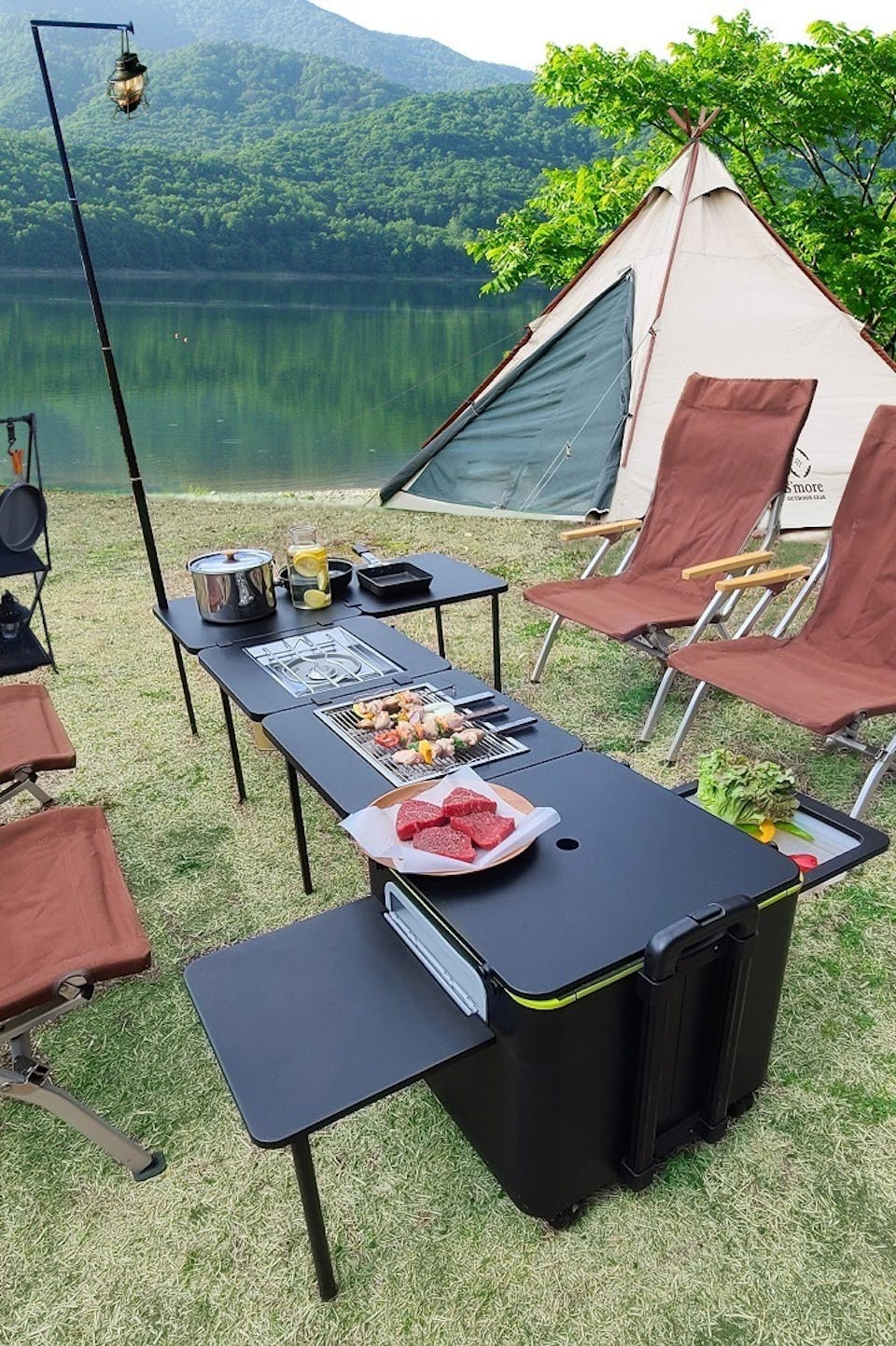 キャンプをもっと身軽に便利で楽しく!待望の軽量ポータブルEXGテーブル登場キャンプをもっと身軽に便利で楽しく!待望の軽量ポータブルEXGテーブル登場
