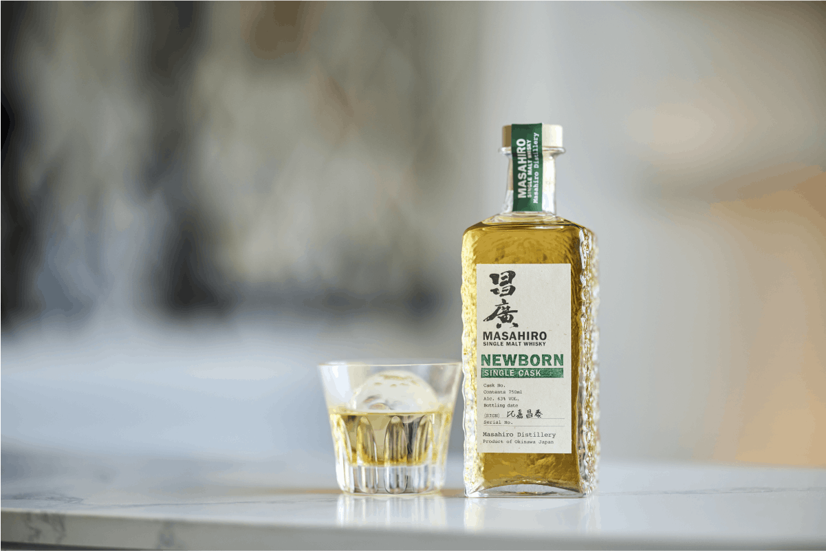 bohemia ガラス ウィスキービン アートボード_1.png?ixlib=