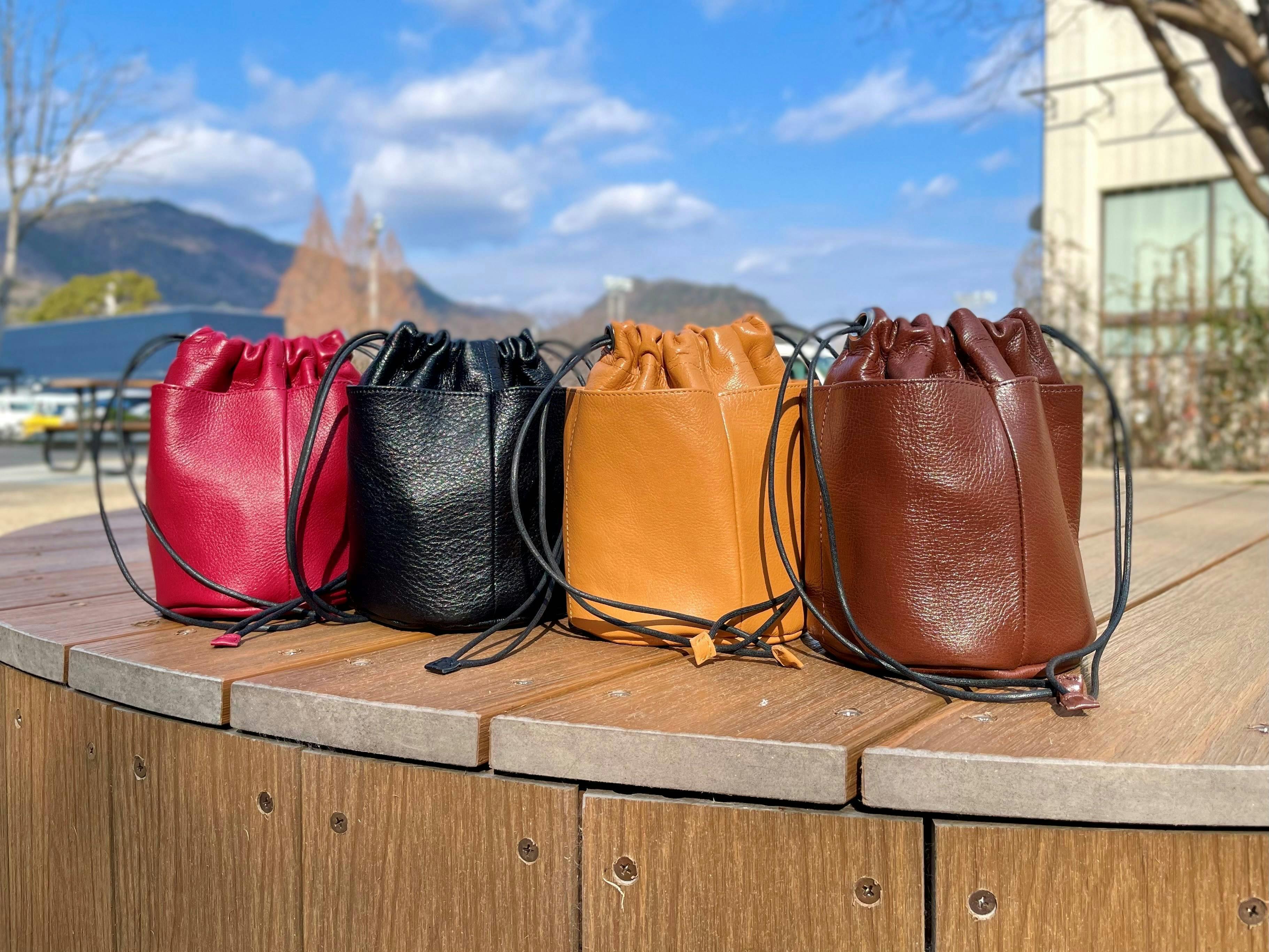 2way本革巾着ショルダー』再販売しています！ - CAMPFIRE (キャンプ