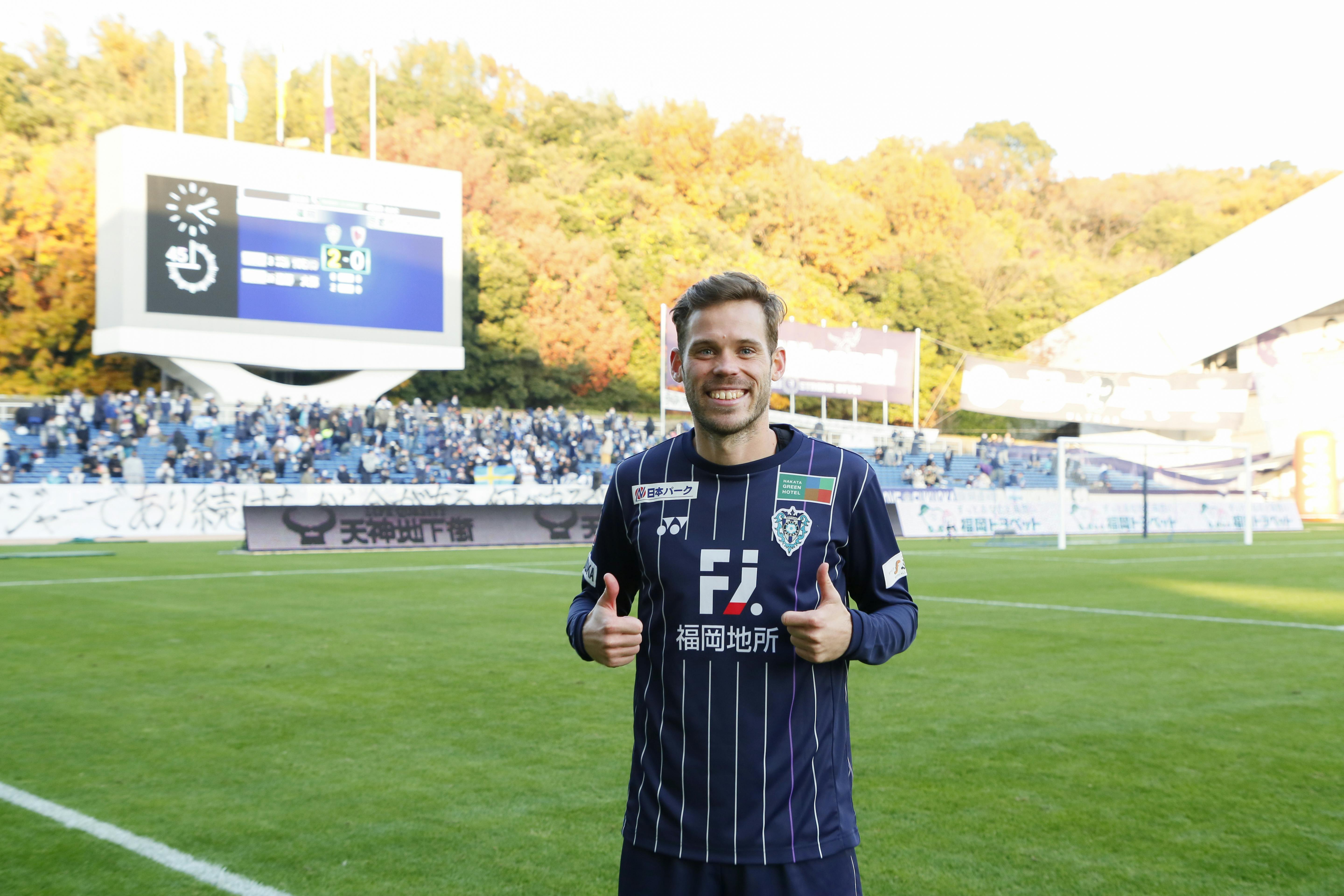 ご本人直筆サイン入り】アビスパ福岡 Lサイズ Tシャツ シャハブ