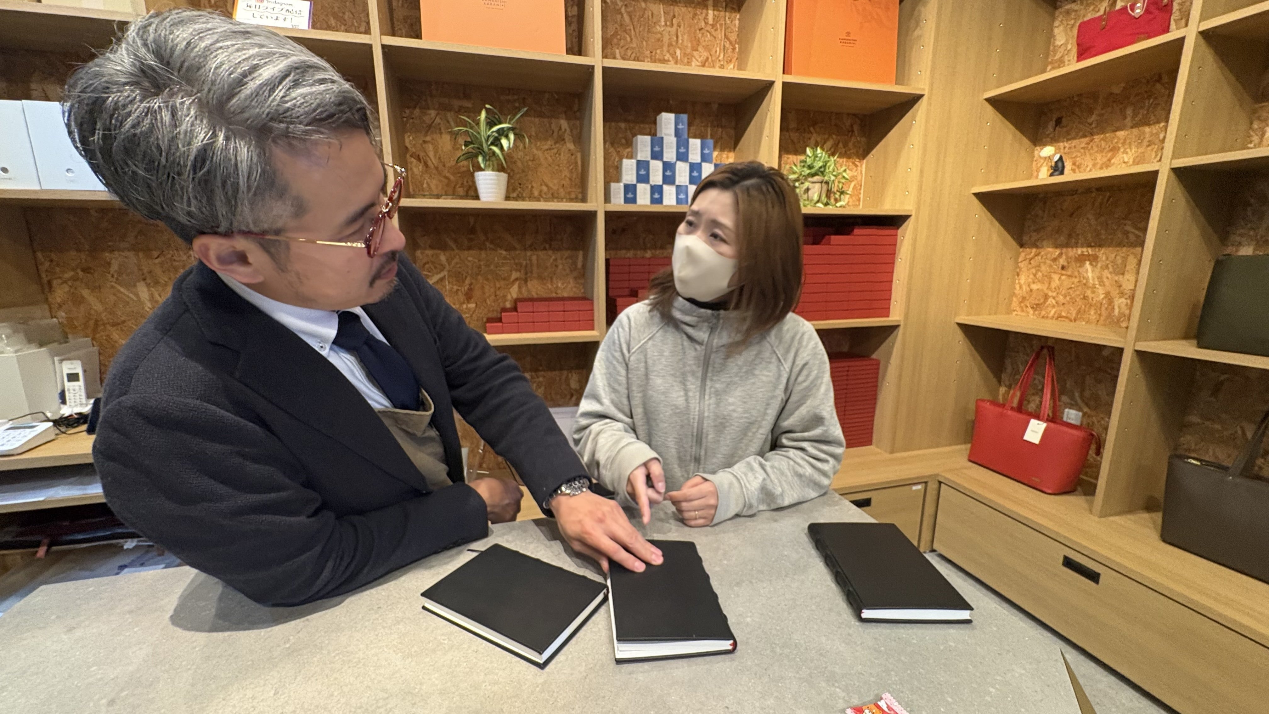 来月革製本完成！】製作スタート！世界に一つ、カワニシカバンが挑む