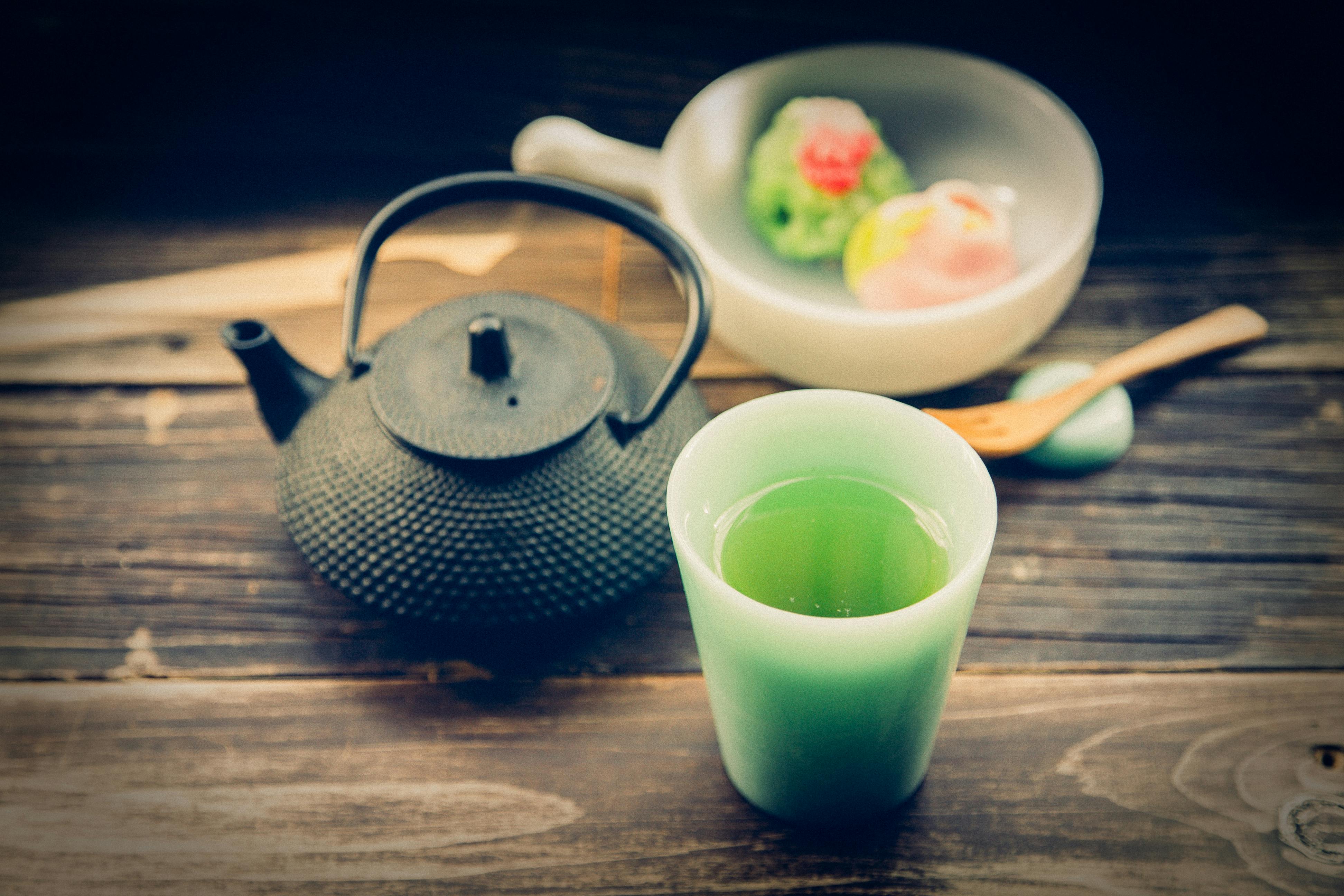 和のテイストのミルクガラス - CAMPFIRE (キャンプファイヤー)