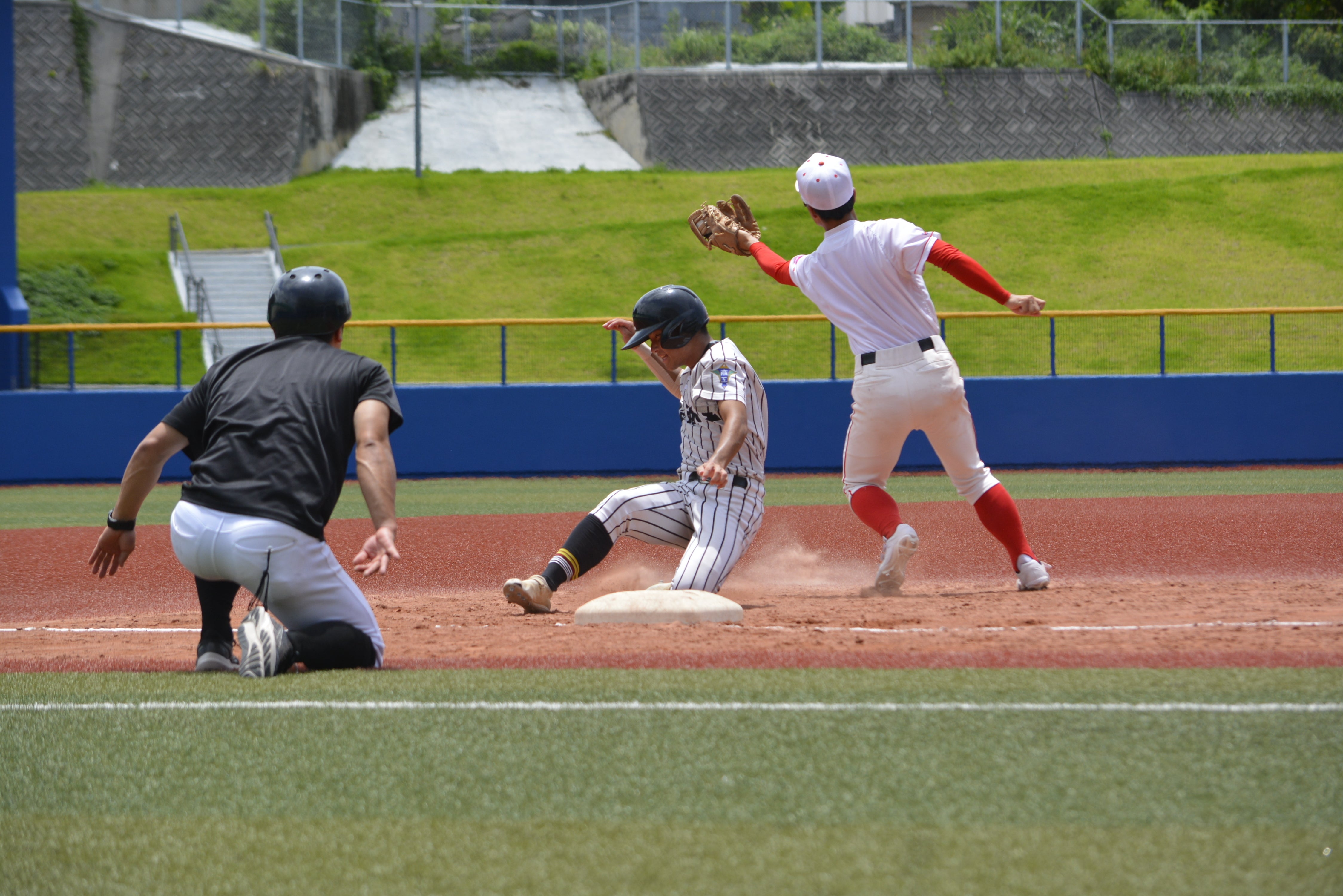 T シヤツ　ハワイ　カフク高校野球チームCanefireユニフォーム JAPAN SUMMER LEAGUE 2026 クラウドファンディングを実施しています