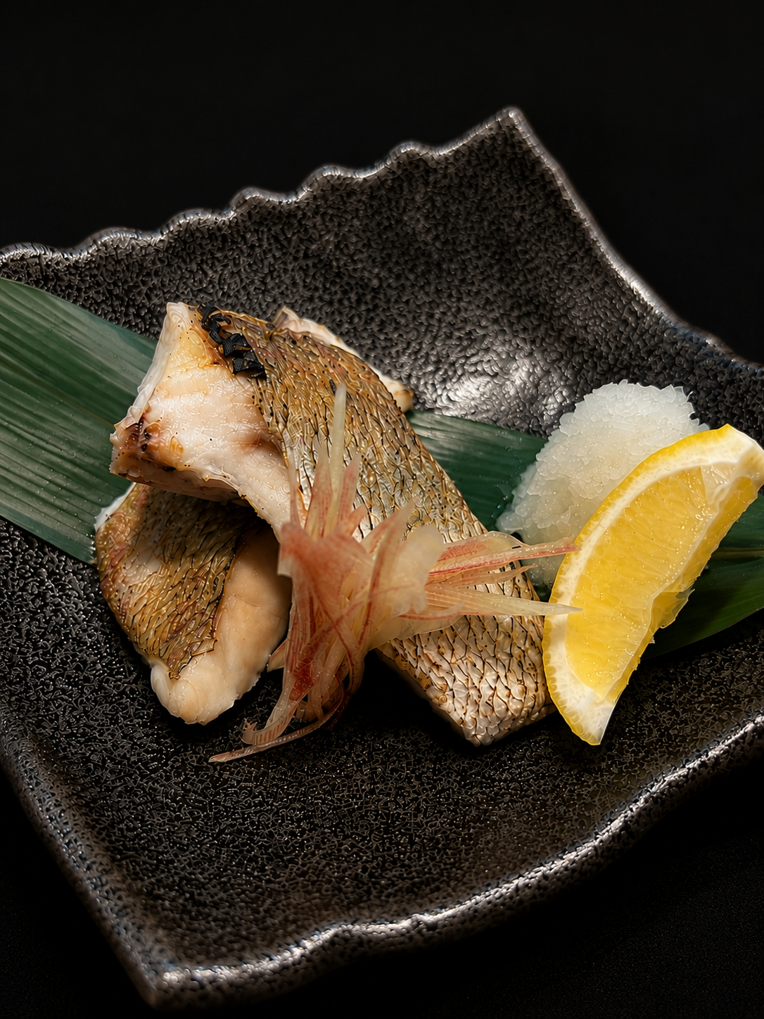 当店の新鮮な魚を使った焼き魚 - CAMPFIRE (キャンプファイヤー)