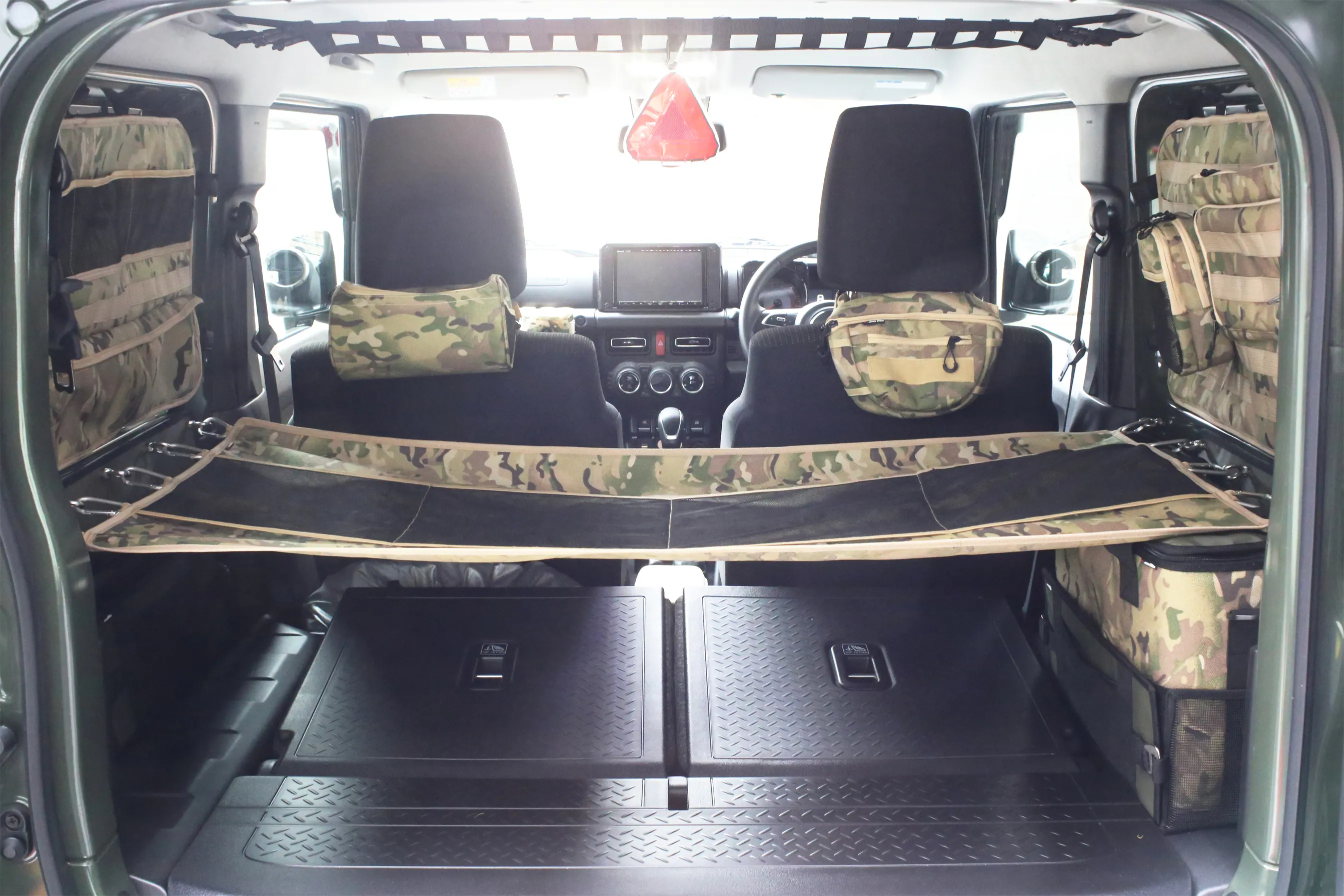 ジムニーjb６４ ７４にぴったりの縫製アクセサリｰ Campfire キャンプファイヤー