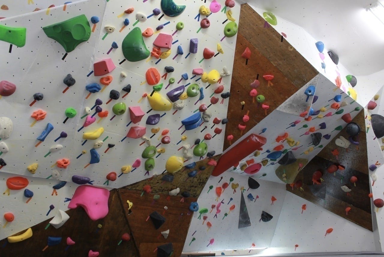 大阪のクライミングジムを守る Save Osaka Climbing Gyms Campfire キャンプファイヤー 大阪のクライミングジムを守る Save Osaka Climbing Gyms Campfire キャンプファイヤー