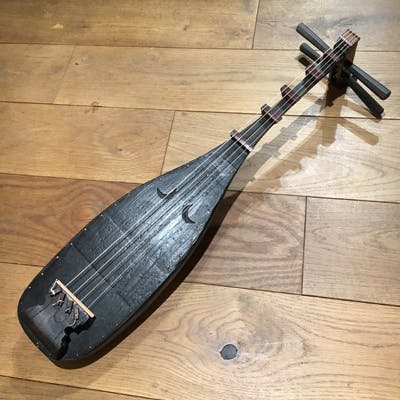 消えゆく伝統楽器・筑前琵琶。今こそ立ち上げよう。琵琶再生の新たな場を。消えゆく伝統楽器・筑前琵琶。今こそ立ち上げよう。琵琶再生の新たな場を。