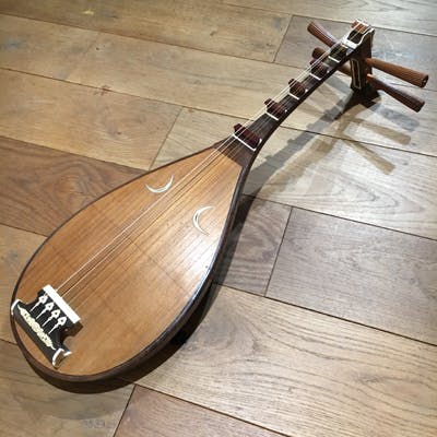 消えゆく伝統楽器・筑前琵琶。今こそ立ち上げよう。琵琶再生の新たな場