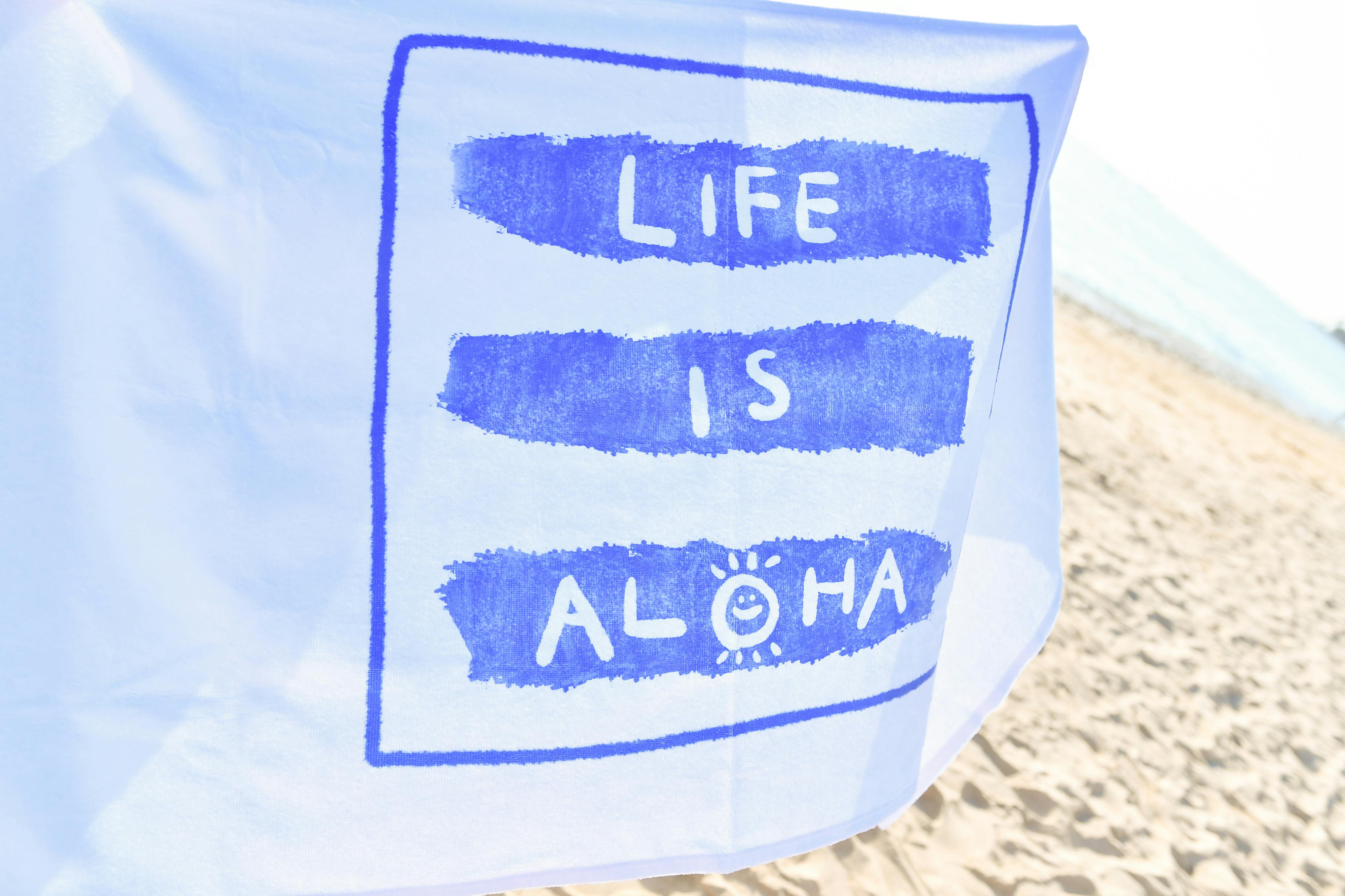 リターン商品紹介【 LIFE IS ALOHA ビーチタオル・エコトートバック・T