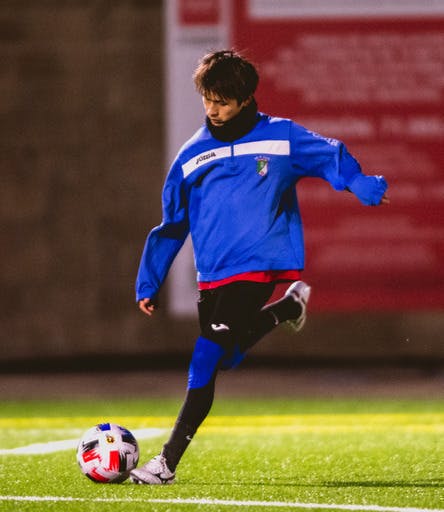 無名の日本人 23歳のノンキャリア選手がサッカー大国スペインで這い上がる Campfire キャンプファイヤー 無名の日本人 23歳のノンキャリア選手がサッカー大国スペインで這い上がる Campfire キャンプファイヤー