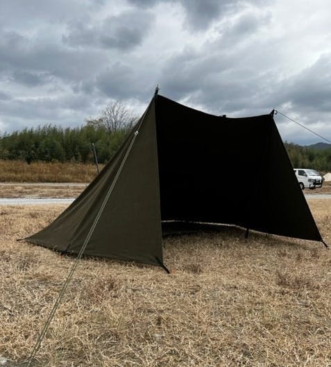 Tarp Shield』焚き火好きの為の難燃素材でできたタープシェルター