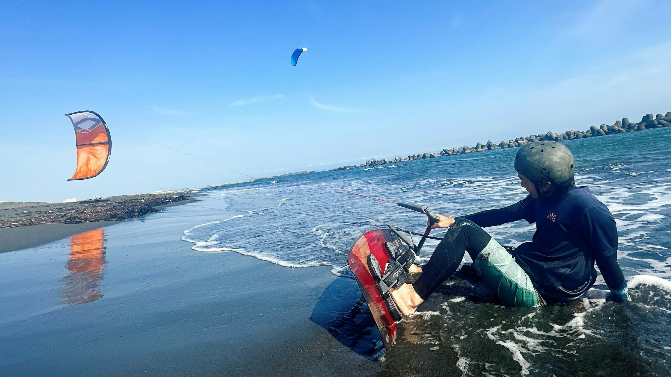 空の飛び方、海の走り方】世界に挑戦！日本のカイトサーフィンを世界