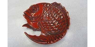富山県の伝統的工芸品である高岡銅器・高岡漆器の新たな魅力を伝えたい