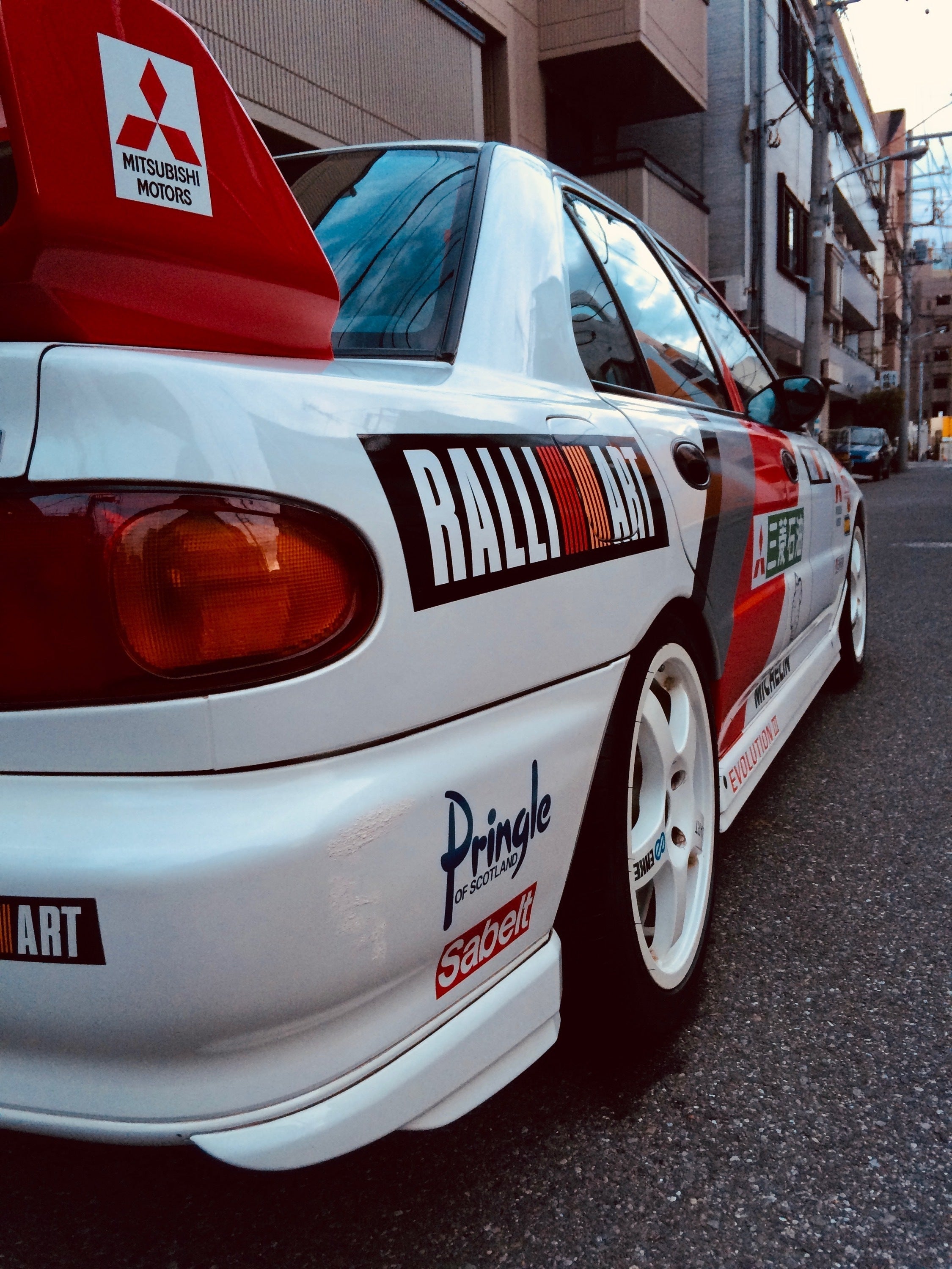 リターン画像