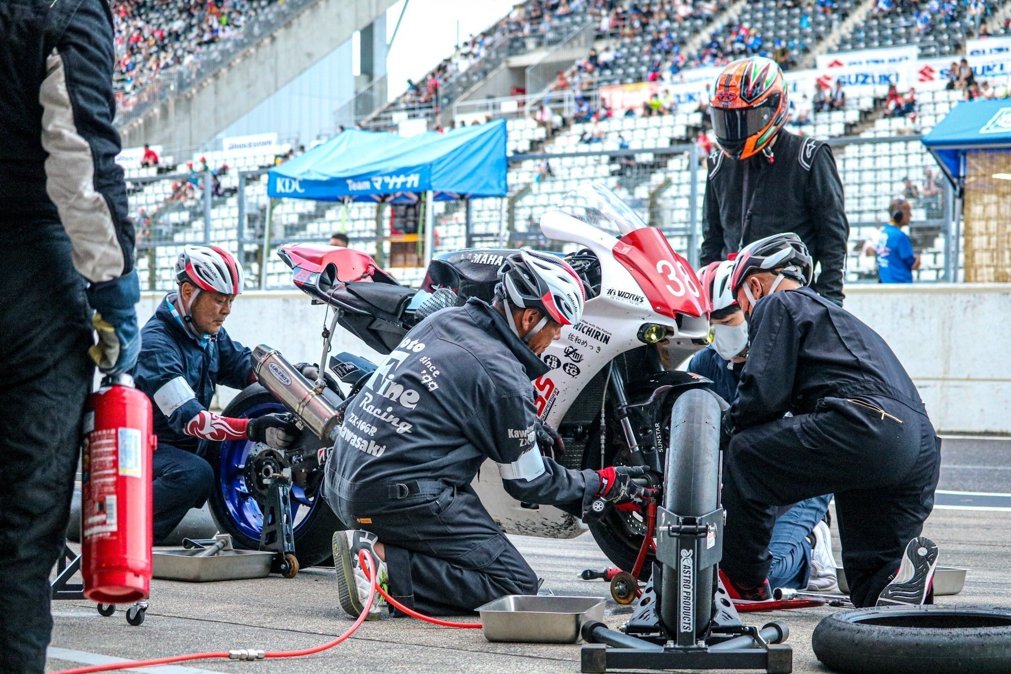 NICHIRIN RACING NOI:Z ② - CAMPFIRE (キャンプファイヤー)
