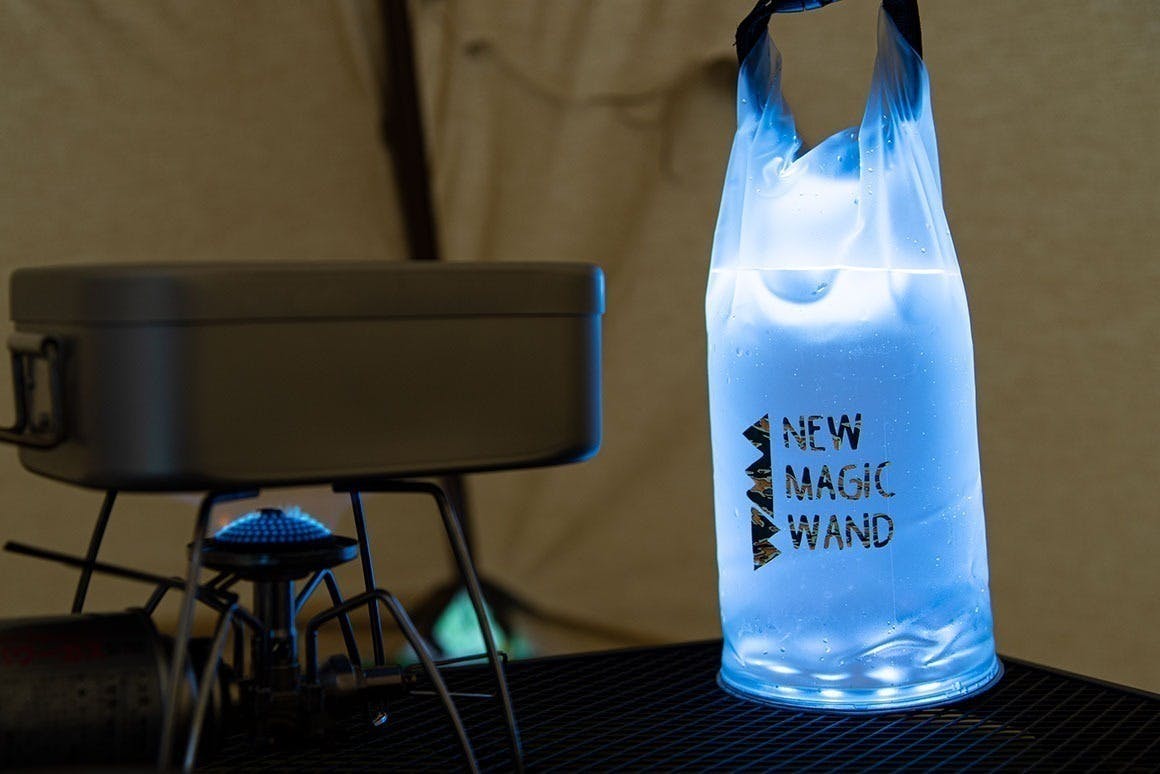 独特な 【送料無料】 LEDで光る酒瓶のランタン 置物 - trymata.com