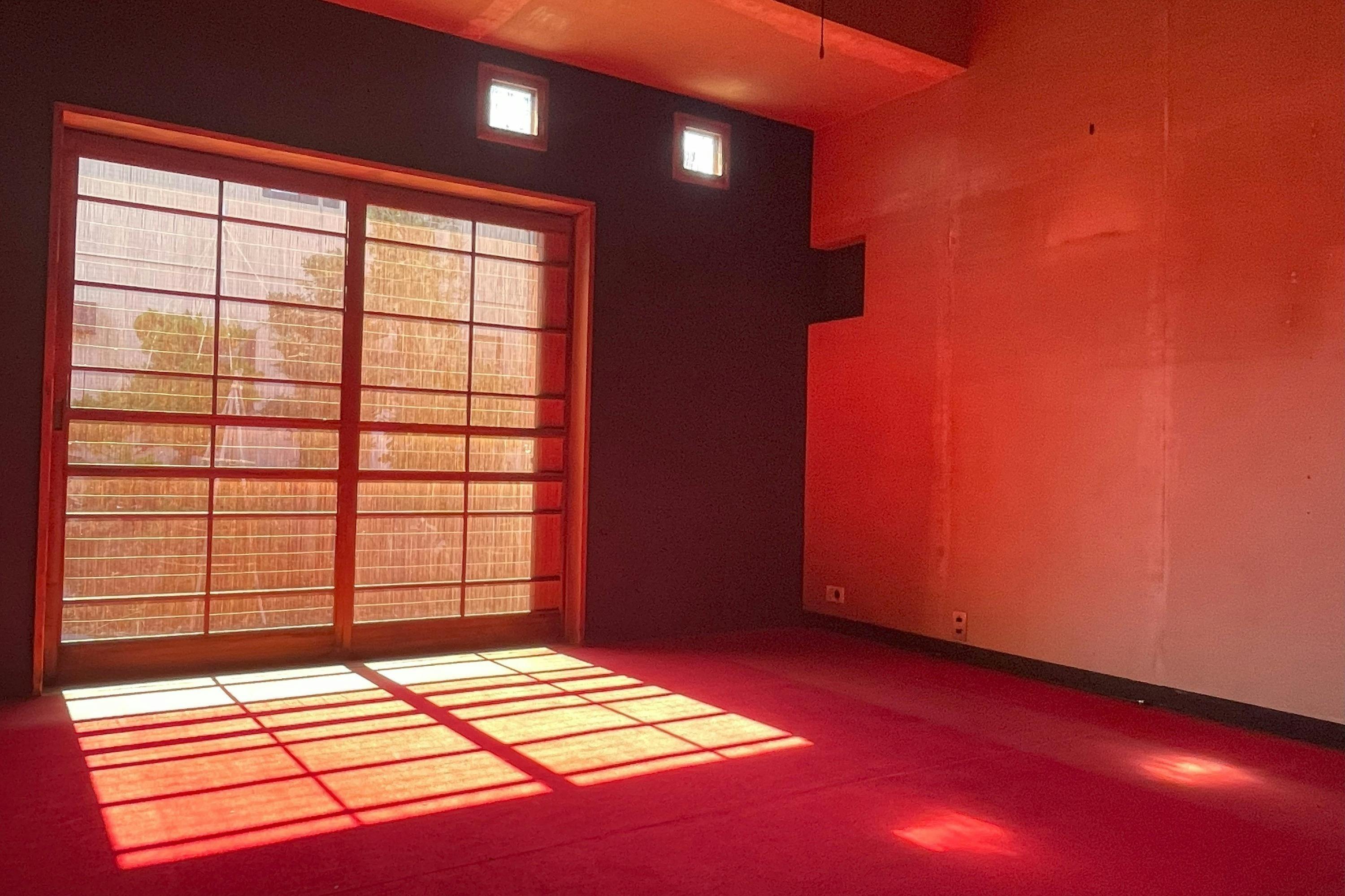 建築家・渡邊洋治生誕100周年記念!「斜めの家」を泊まって学べる名