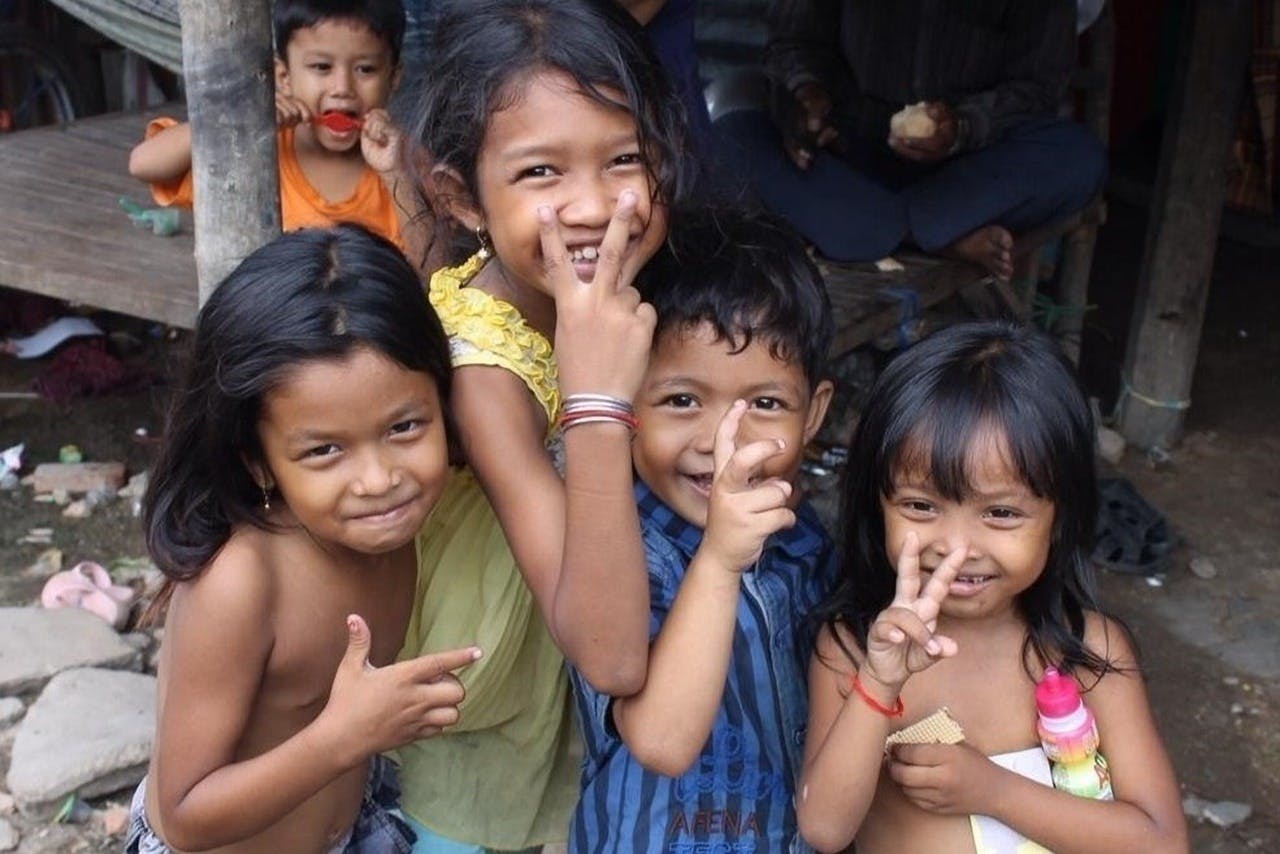 子ども 裸 キャンプ