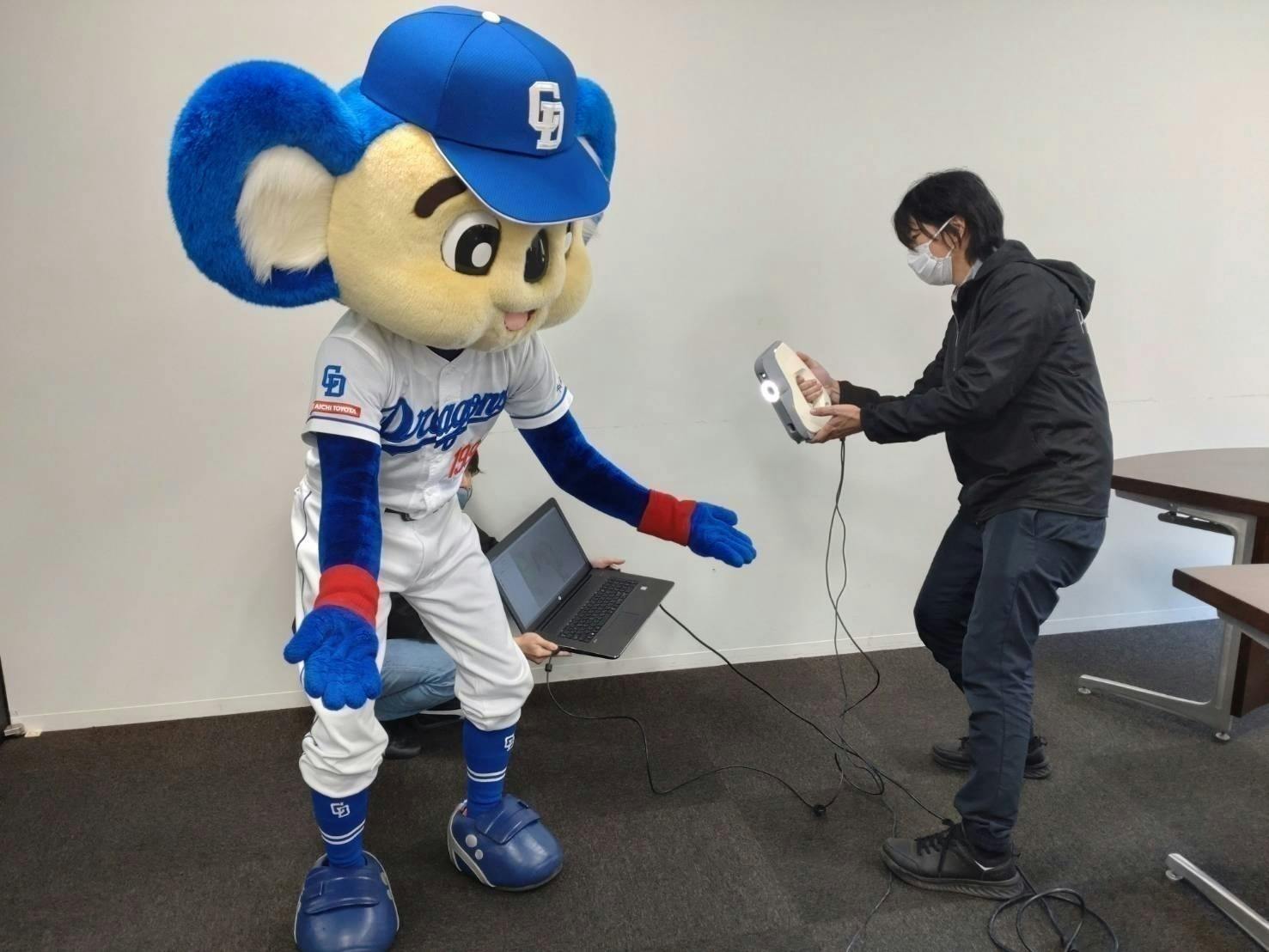 BIGアクリルスタンド あたり賞 中日ドラゴンズ ドアラ 30周年記念