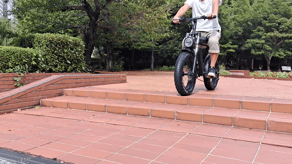 バイク顔のAWB04!シートポストレスファットタイヤ電動アシスト バイク顔のAWB04!シートポストレスファットタイヤ電動アシスト