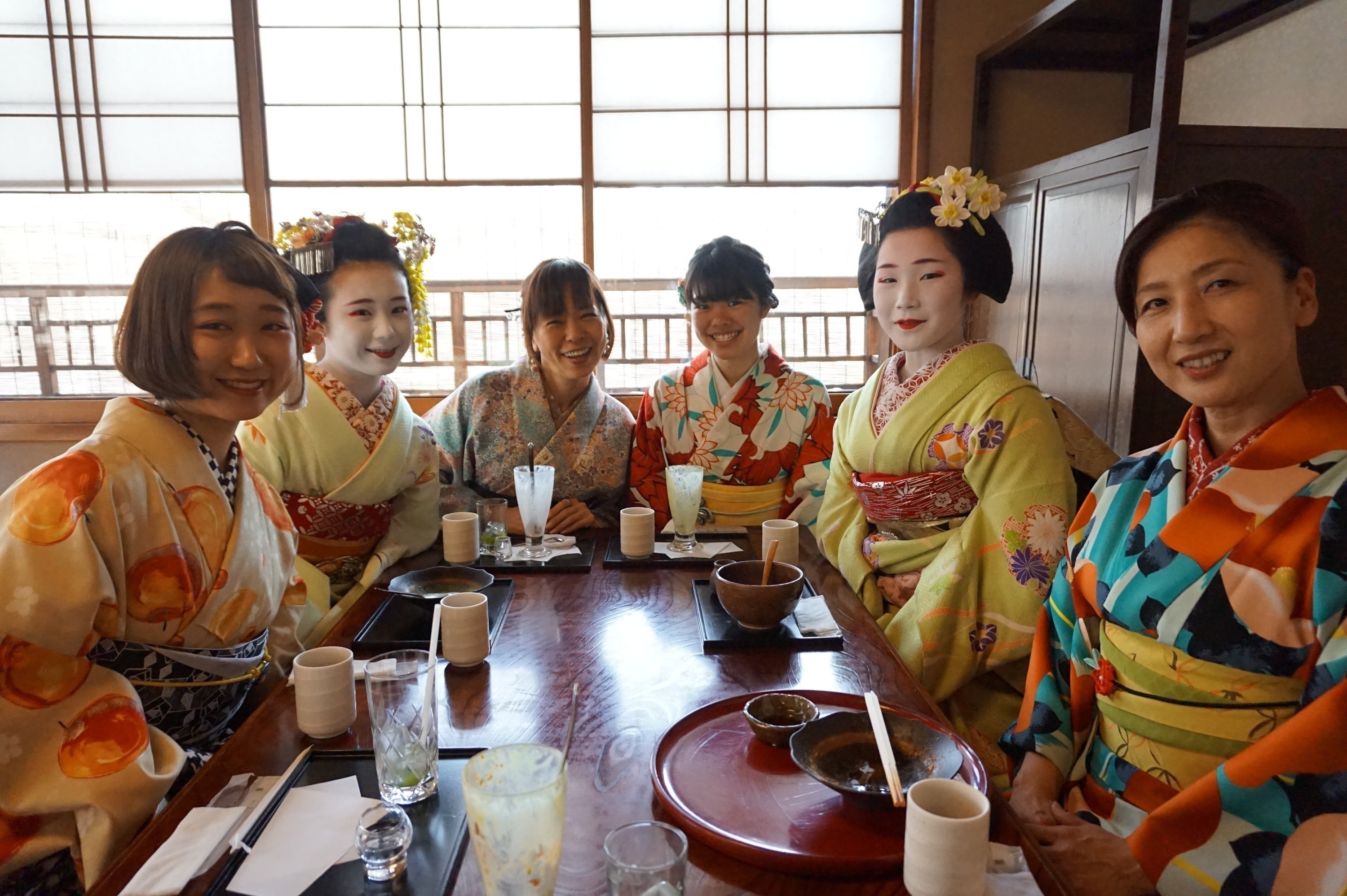 京の舞妓さん文化を日本の方に楽しくカジュアルに体験していただく2
