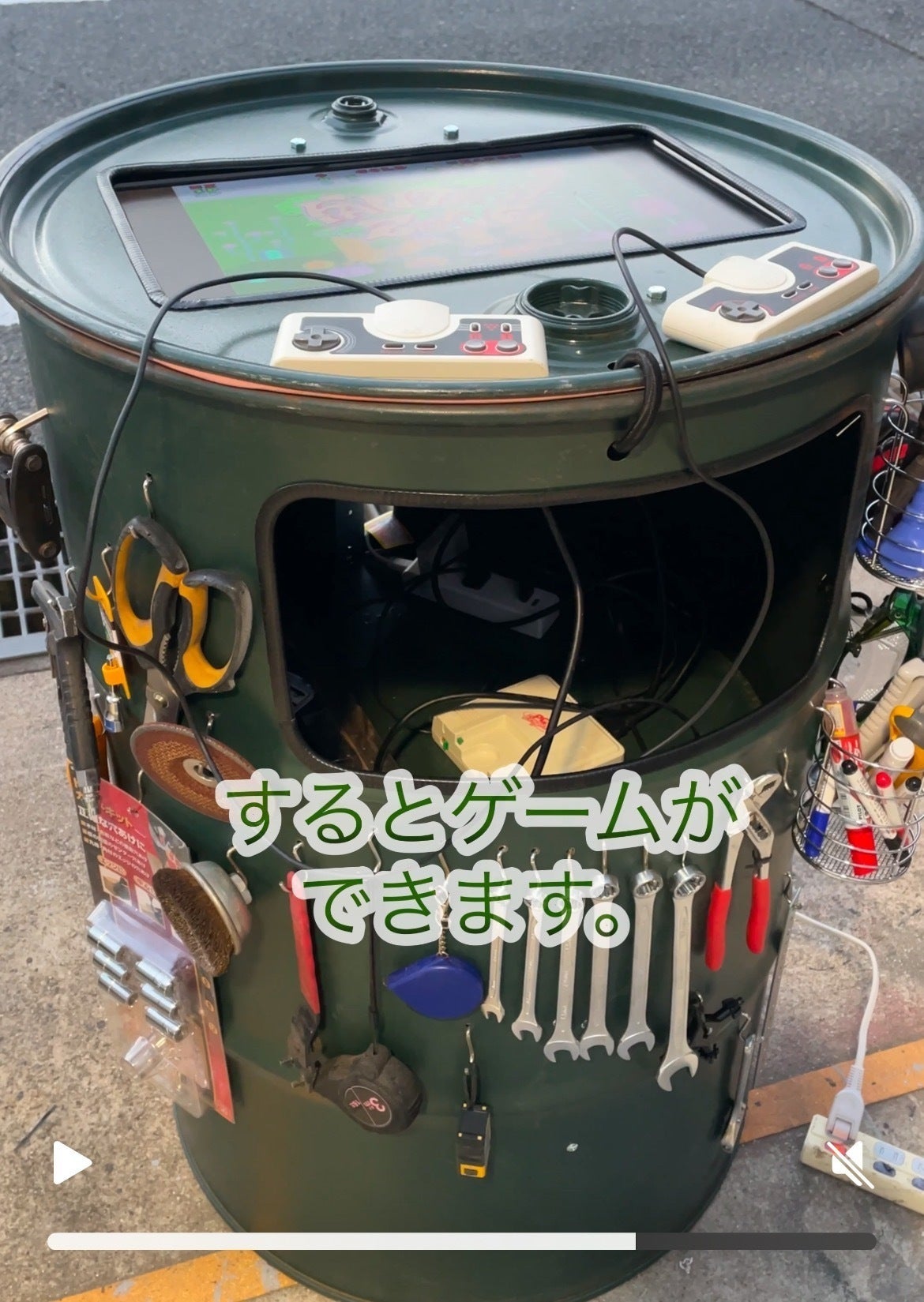 ドラム缶リメイク アーケードゲーム筐体風モニターセット ゲームやパソコン作業 ドラム缶リメイク アーケードゲーム筐体風モニターセット ゲームや