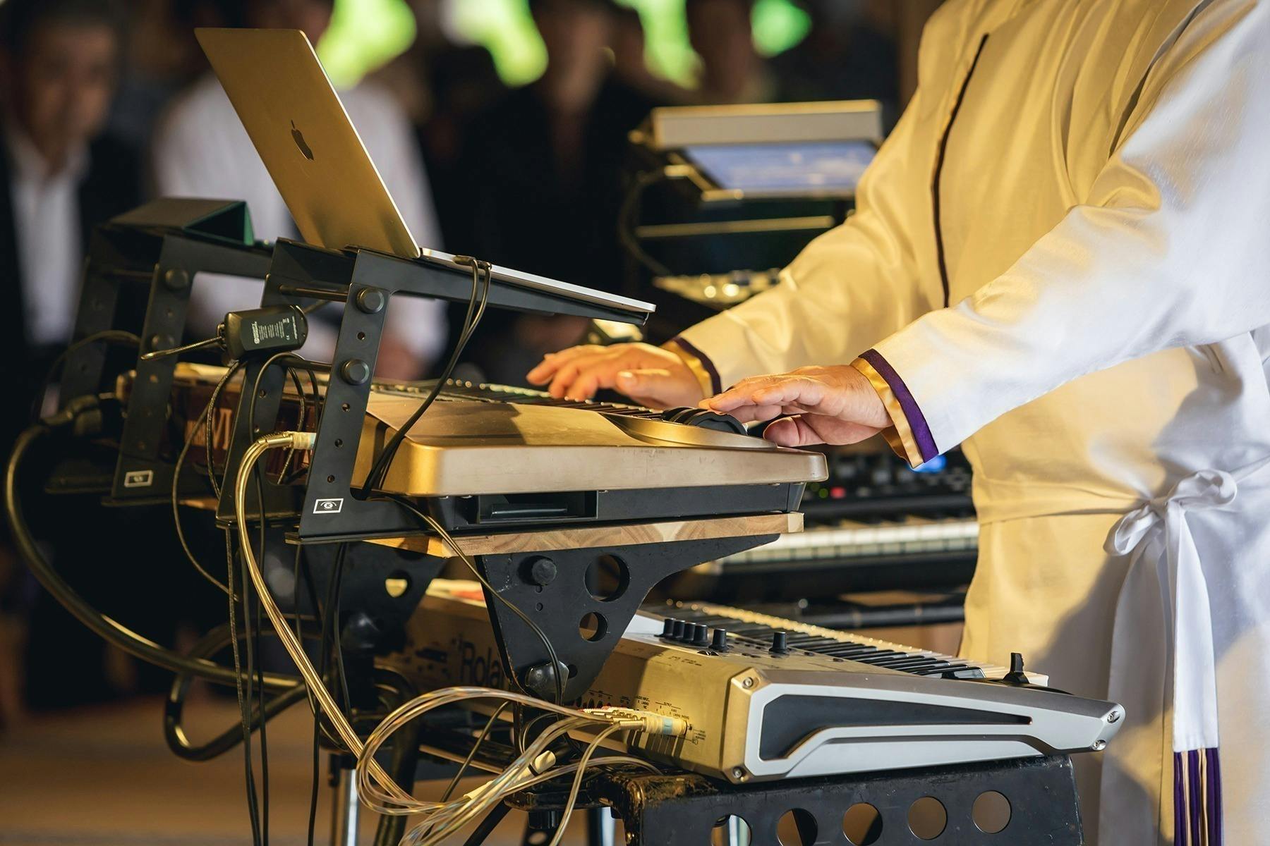 シンセサイザー奏者・姫神(ヒメカミ) CD16枚まとめ売り 【公式通販】