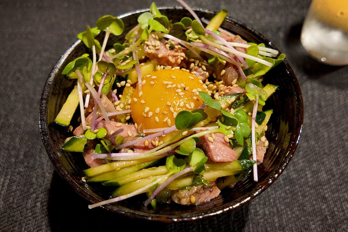 文化を味わう、日本酒ペアリングの挑戦。『銀座 隠れ家～にく和酒