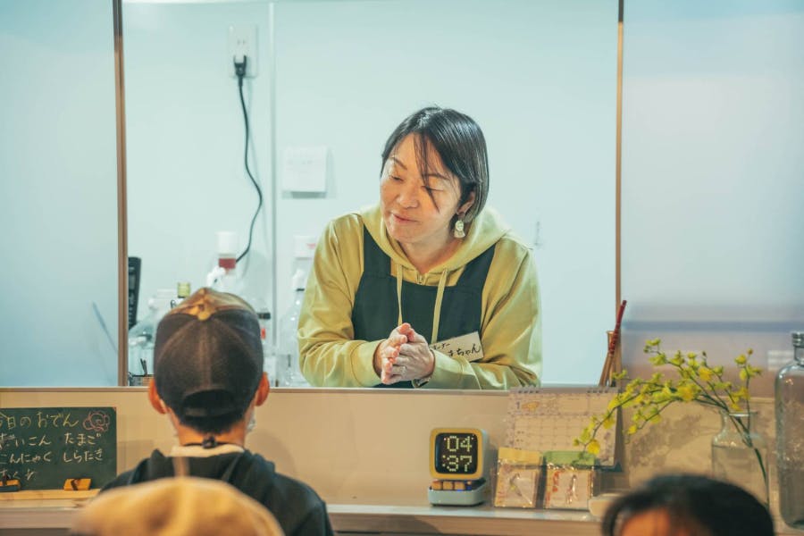 駄菓子屋miniひまわり、存続をかけた挑戦！〜子どもたちの笑顔を守るために〜