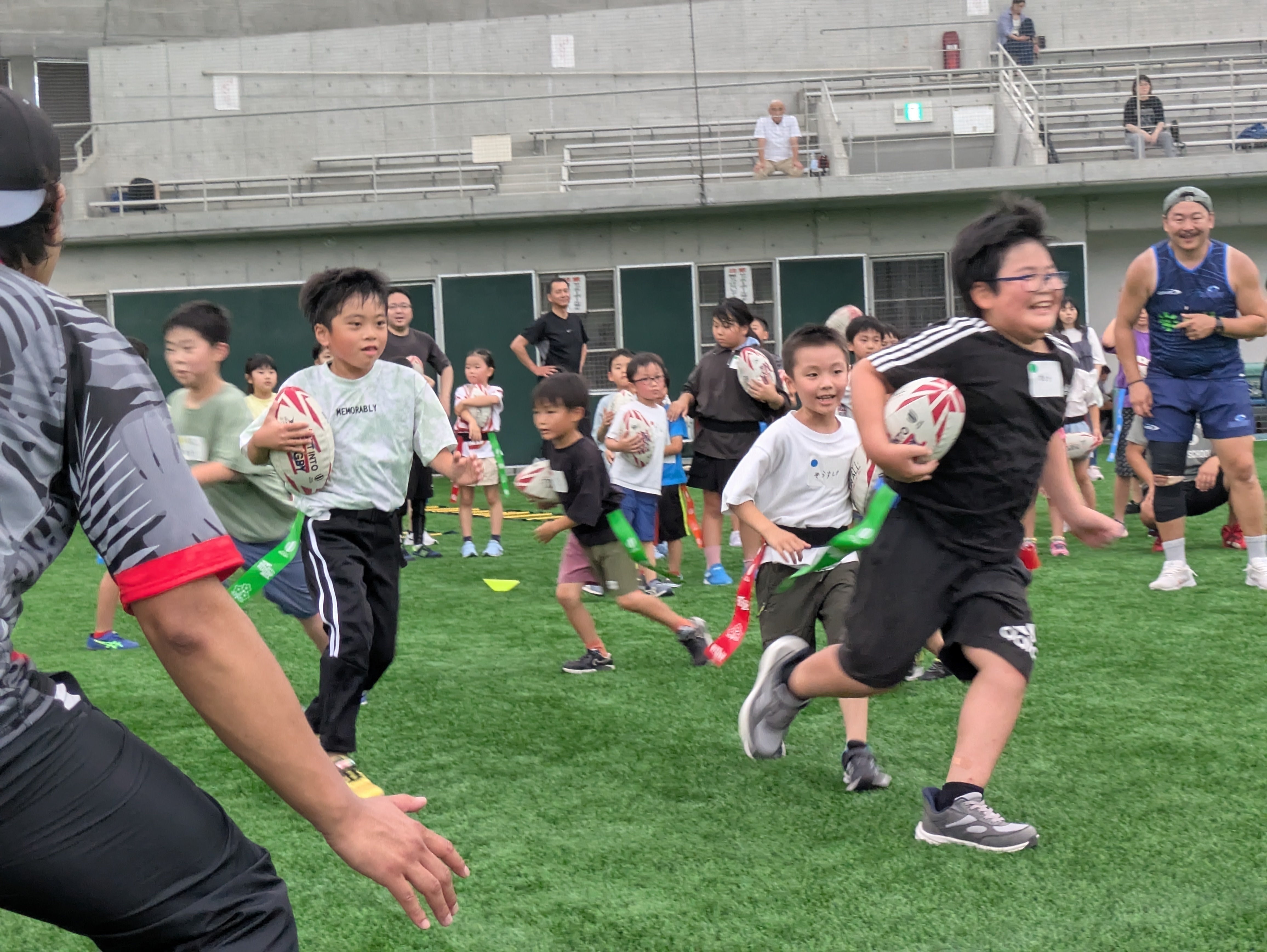 九州地域で親子ラグビー体験会を開催して、新しいラグビーファミリーを