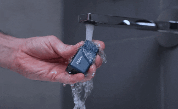 ヒゲ剃り＋鼻毛ケアの2in1！防水電動シェーバー【ZERA M】 ヒゲ剃り＋鼻毛ケアの2in1！防水・ロック機能付き電動シェーバー