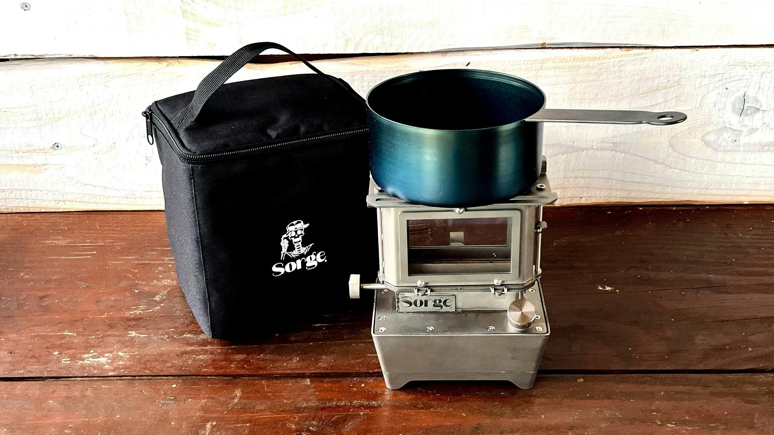 焚き火もIHもOK。ソロキャンプも日常もこれひとつで完結。13cm無骨