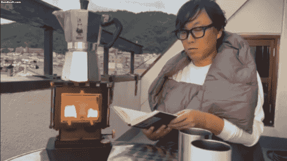 小さくても、焚き火のような温もり。 手のひらサイズのヴィンテージ 小さくても、焚き火のような温もり。 手のひらサイズのヴィンテージ