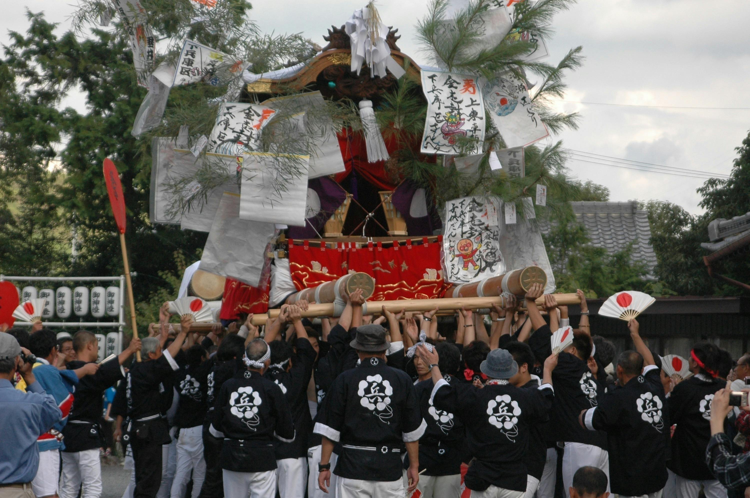 隅田八幡神社秋祭りで使われる下兵庫山車（だんじり）の修理費用を集め