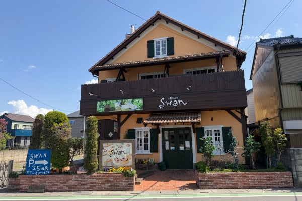 春日部で38年愛される焼き菓子店、設備新調で笑顔をお届け。