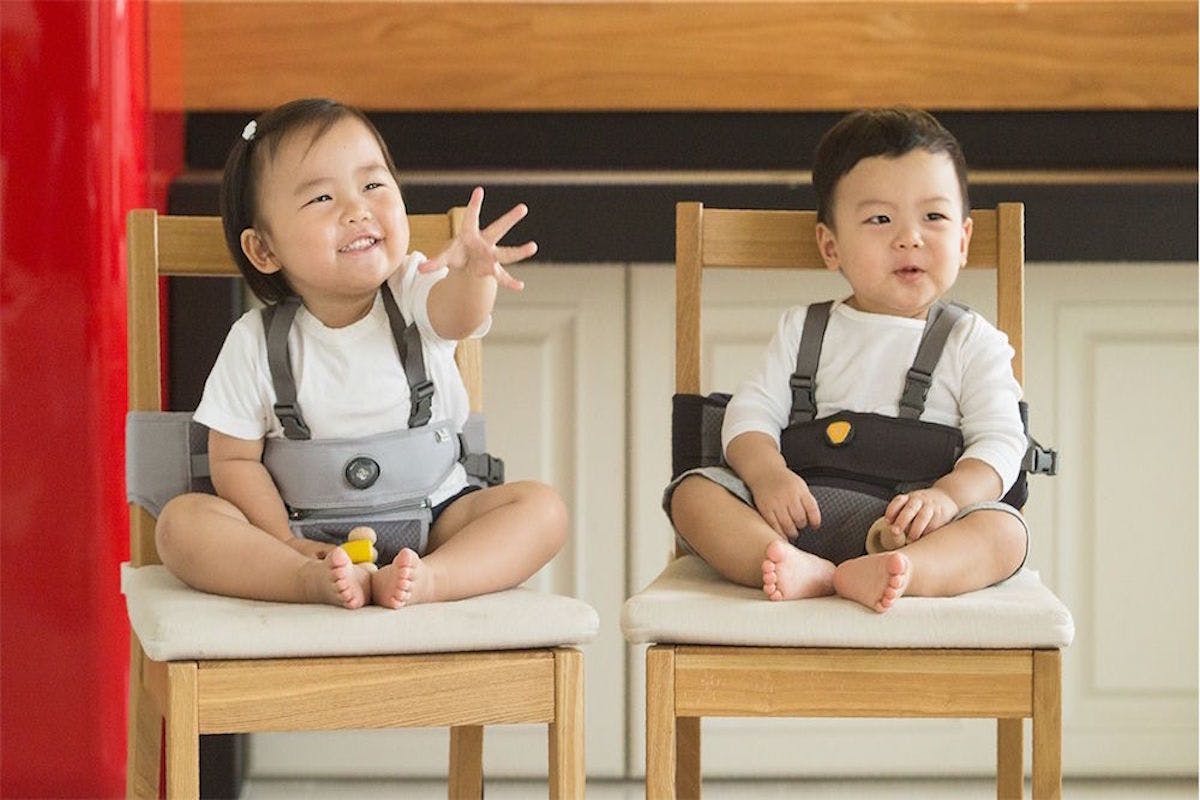 育児がもっと楽になるダイヤル式チェアベルト 2wayベビーチェアブースター Campfire キャンプファイヤー 育児がもっと楽になるダイヤル式チェアベルト 2wayベビーチェアブースター Campfire キャンプファイヤー