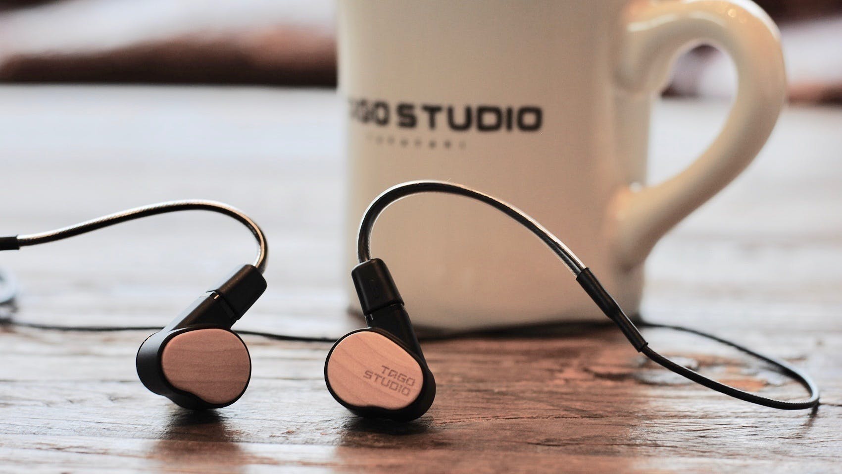 究極のナチュラルサウンド TAGO STUDIO「T3-02」 - CAMPFIRE 究極のナチュラルサウンド TAGO STUDIO「T3-02」 - CAMPFIRE