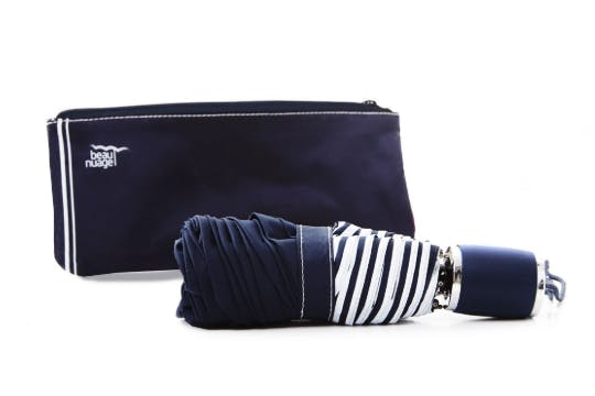 タフで超撥水 濡れないカバー付 フランスデザインの折りたたみ傘 Campfire キャンプファイヤー タフで超撥水 濡れないカバー付 フランスデザインの折りたたみ傘 Campfire キャンプファイヤー