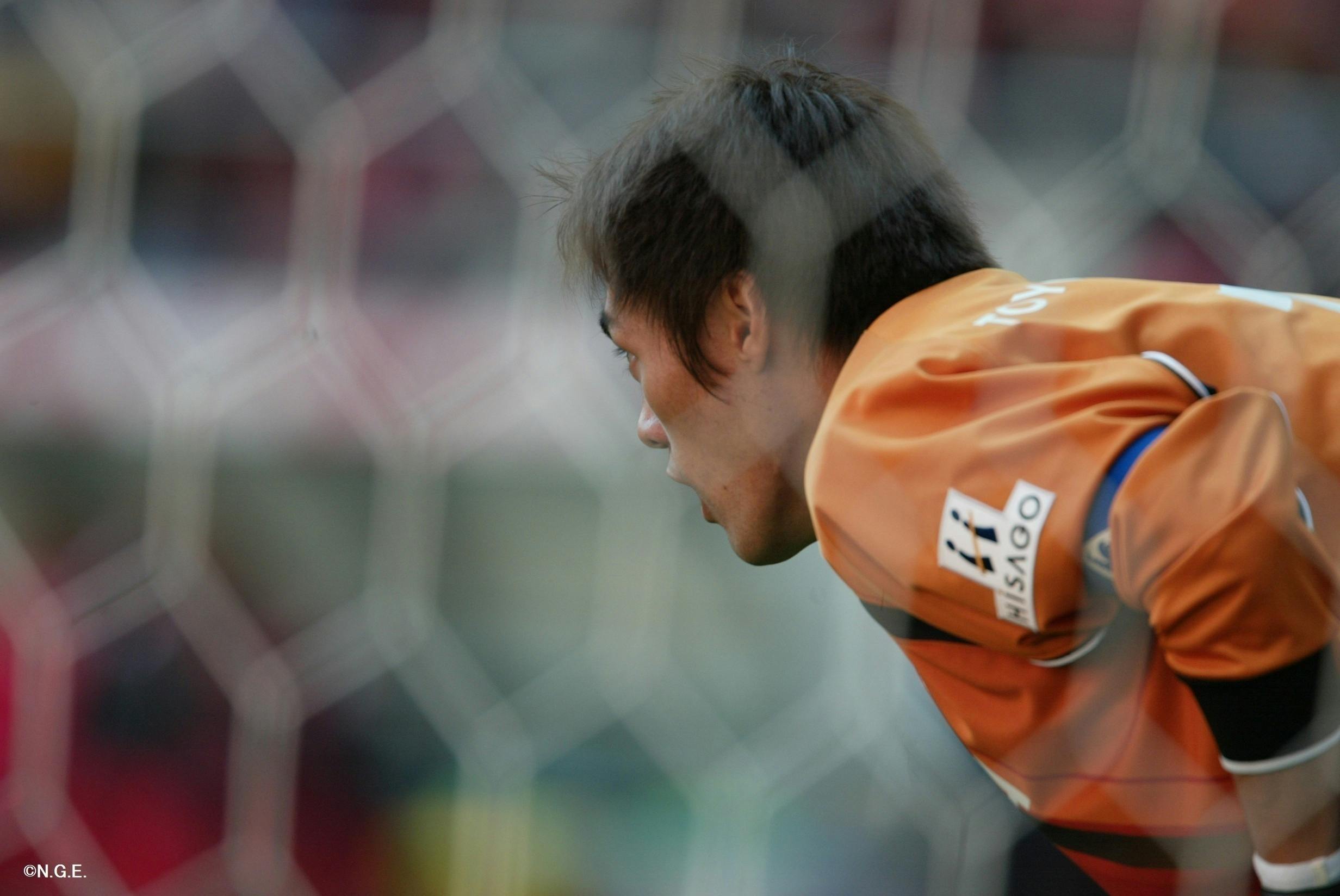 楢崎正剛csfのモニュメントを制作し東新商店街をグランパスレジェンドストリートに Campfire キャンプファイヤー 楢崎正剛csfのモニュメントを制作し東新商店街をグランパスレジェンドストリートに Campfire キャンプファイヤー