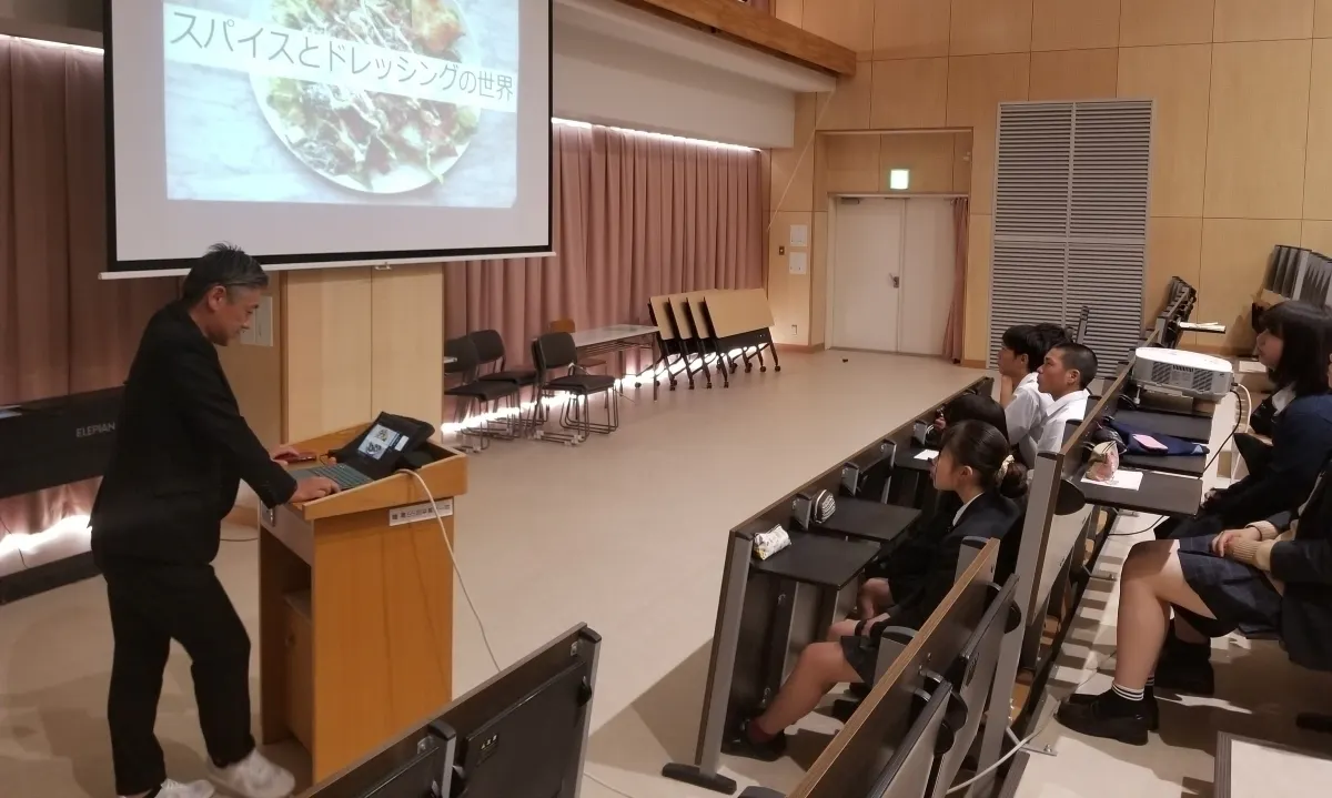 3番目のメイン画像