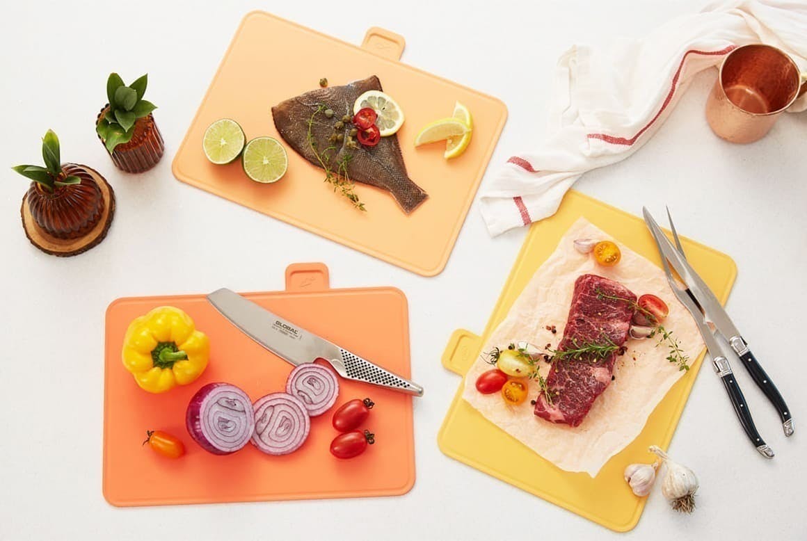 最新時短キッチン家電 ワンタッチで除菌 乾燥 収納の一台三役 まな板除菌器 Campfire キャンプファイヤー 最新時短キッチン家電 ワンタッチで除菌 乾燥 収納の一台三役 まな板除菌器 Campfire キャンプファイヤー