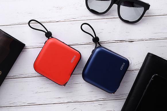 お洒落で粋なモバイルバッテリー。旅行・出張に最適ガジェットMr