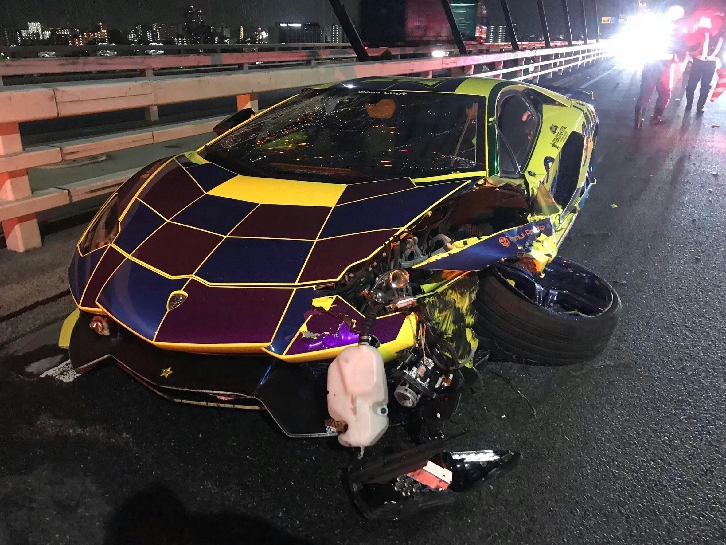 スーパーカー界のカリスマ 諸星伸一 の運転するランボルギーニの助手席をvr体験 アクティビティ Campfire キャンプファイヤー スーパーカー界のカリスマ 諸星伸一 の運転するランボルギーニの助手席をvr体験 アクティビティ Campfire キャンプファイヤー