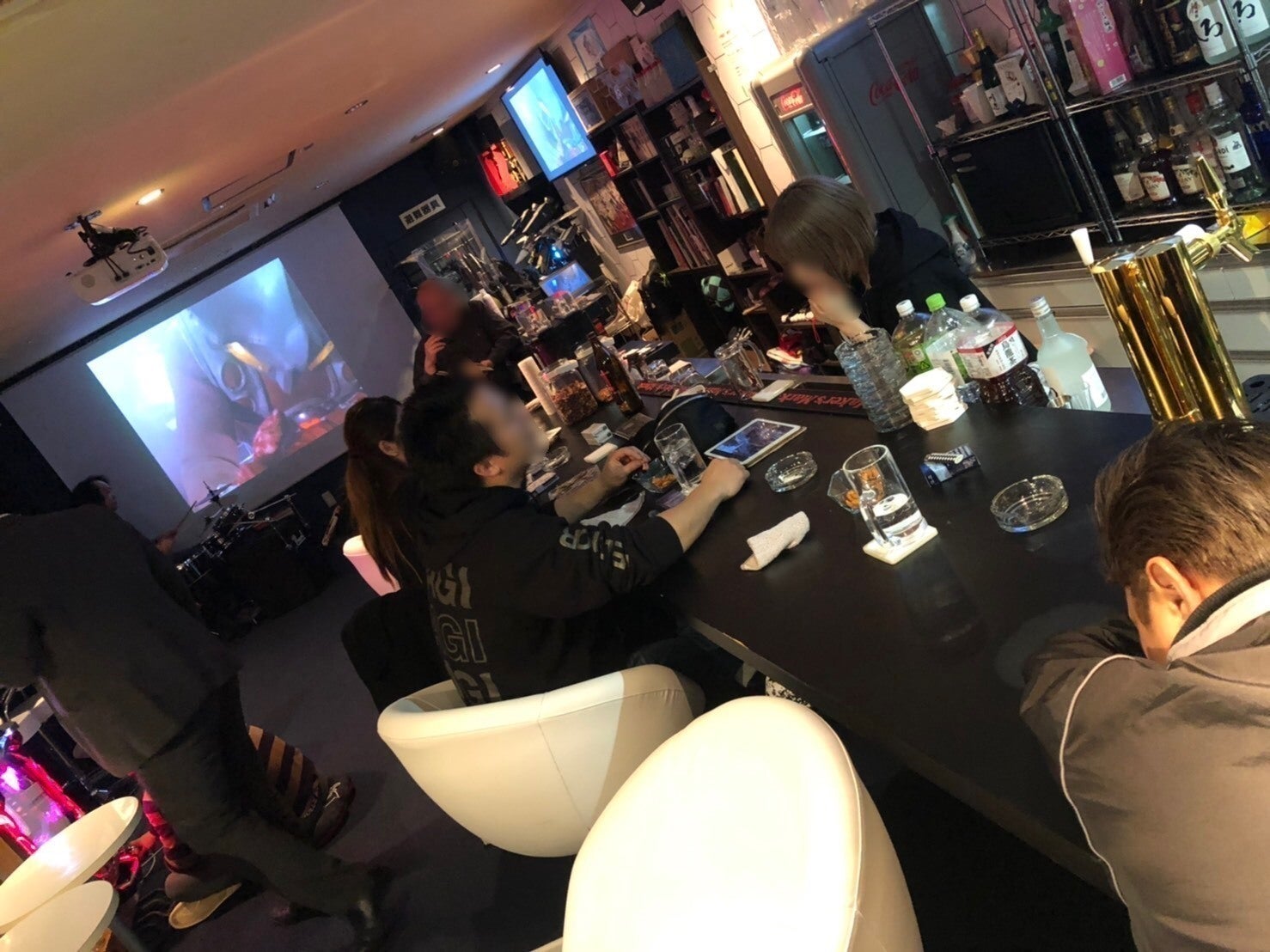 博多no1を目指して営業中のアニソンバーを コロナに負けず営業し続けたい Campfire キャンプファイヤー 博多no1を目指して営業中のアニソンバーを コロナに負けず営業し続けたい Campfire キャンプファイヤー