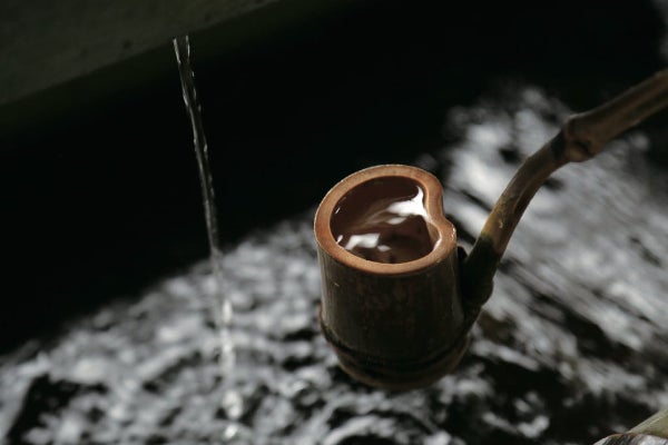 鎌倉時代から続く水無瀬神宮の名水 離宮の水 を後世に残すプロジェクト Campfire キャンプファイヤー