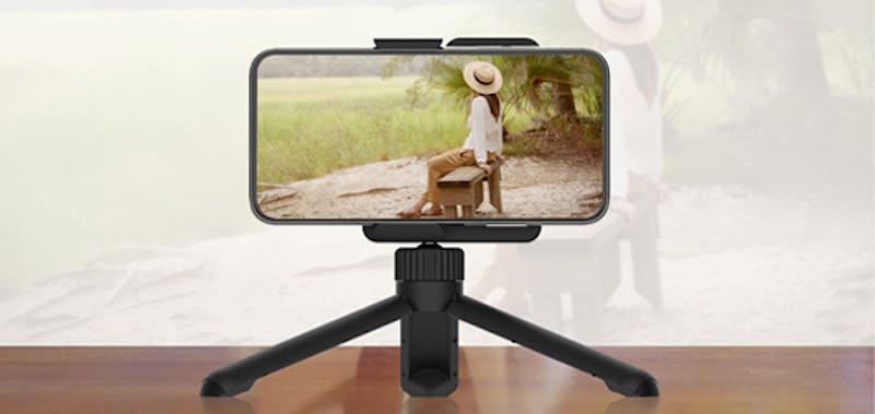 写真も動画も 手軽に視聴 撮影できる 4wayスマホスタンド Campfire キャンプファイヤー 写真も動画も 手軽に視聴 撮影できる 4wayスマホスタンド Campfire キャンプファイヤー