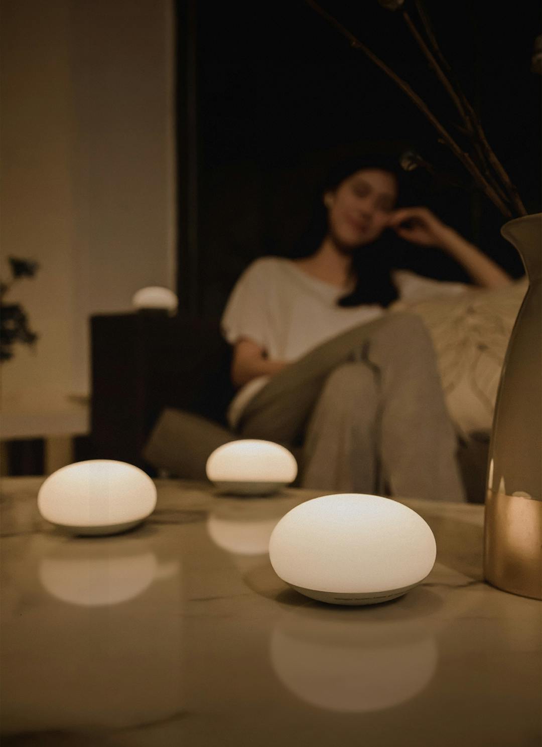 夜のリラックスタイムを演出してくれるシリコン素材のナイトライトpaver Sol Campfire キャンプファイヤー 夜のリラックスタイムを演出してくれるシリコン素材のナイトライトpaver Sol Campfire キャンプファイヤー