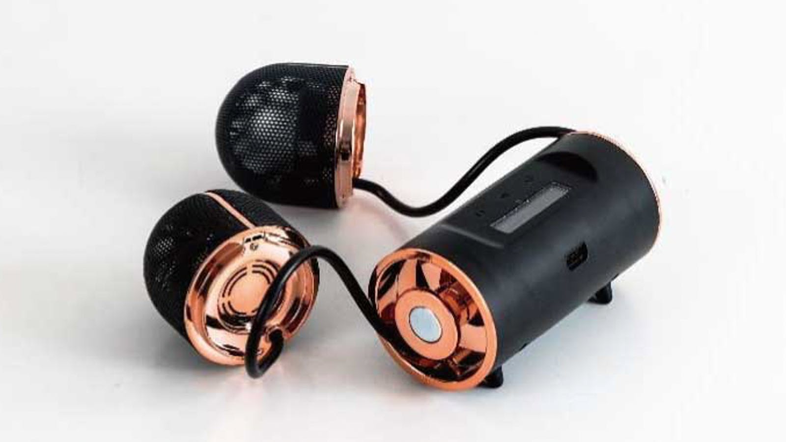 ワンタッチで靴の状態を自動診断 簡単に除菌 消臭ができるシューズクリーナー Campfire キャンプファイヤー ワンタッチで靴の状態を自動診断 簡単に除菌 消臭ができるシューズクリーナー Campfire キャンプファイヤー